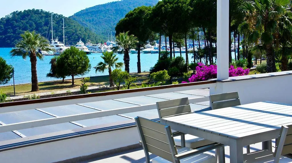 Topaz Apartment Fethiye