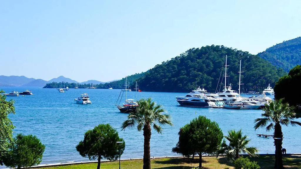 Topaz Apartment Fethiye