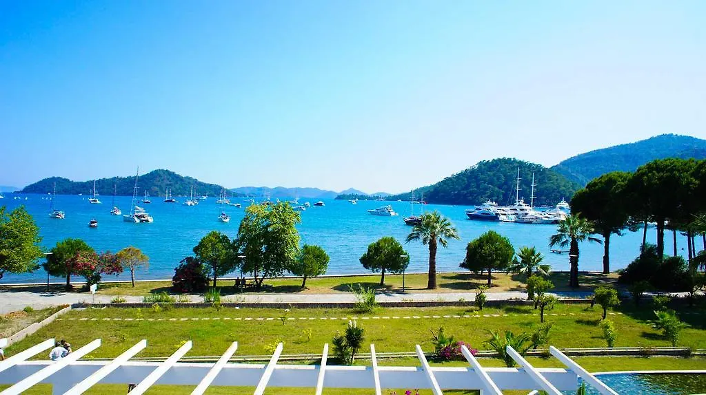 Topaz Apartment Fethiye 0*,