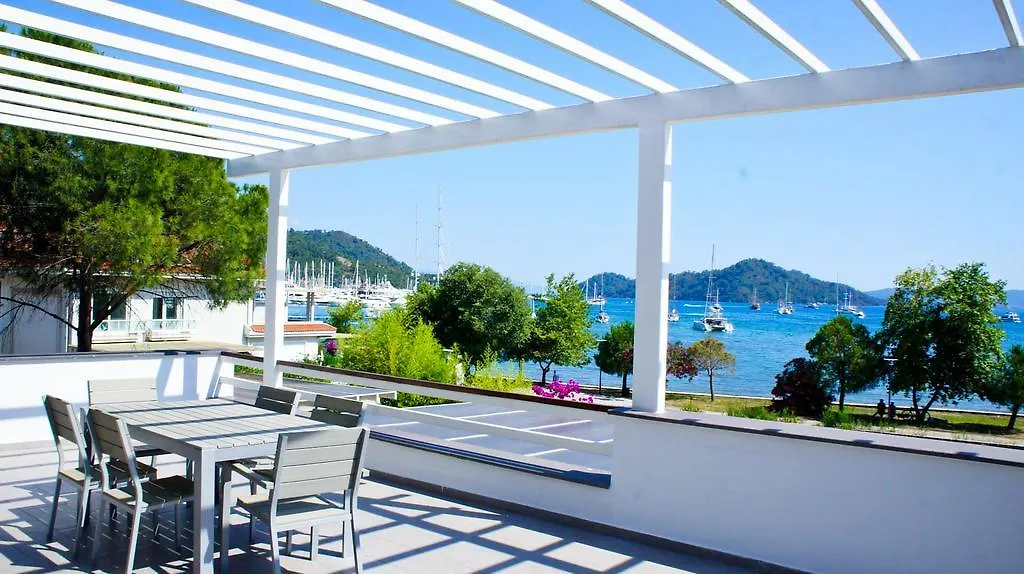 Topaz Apartment Fethiye 0*,
